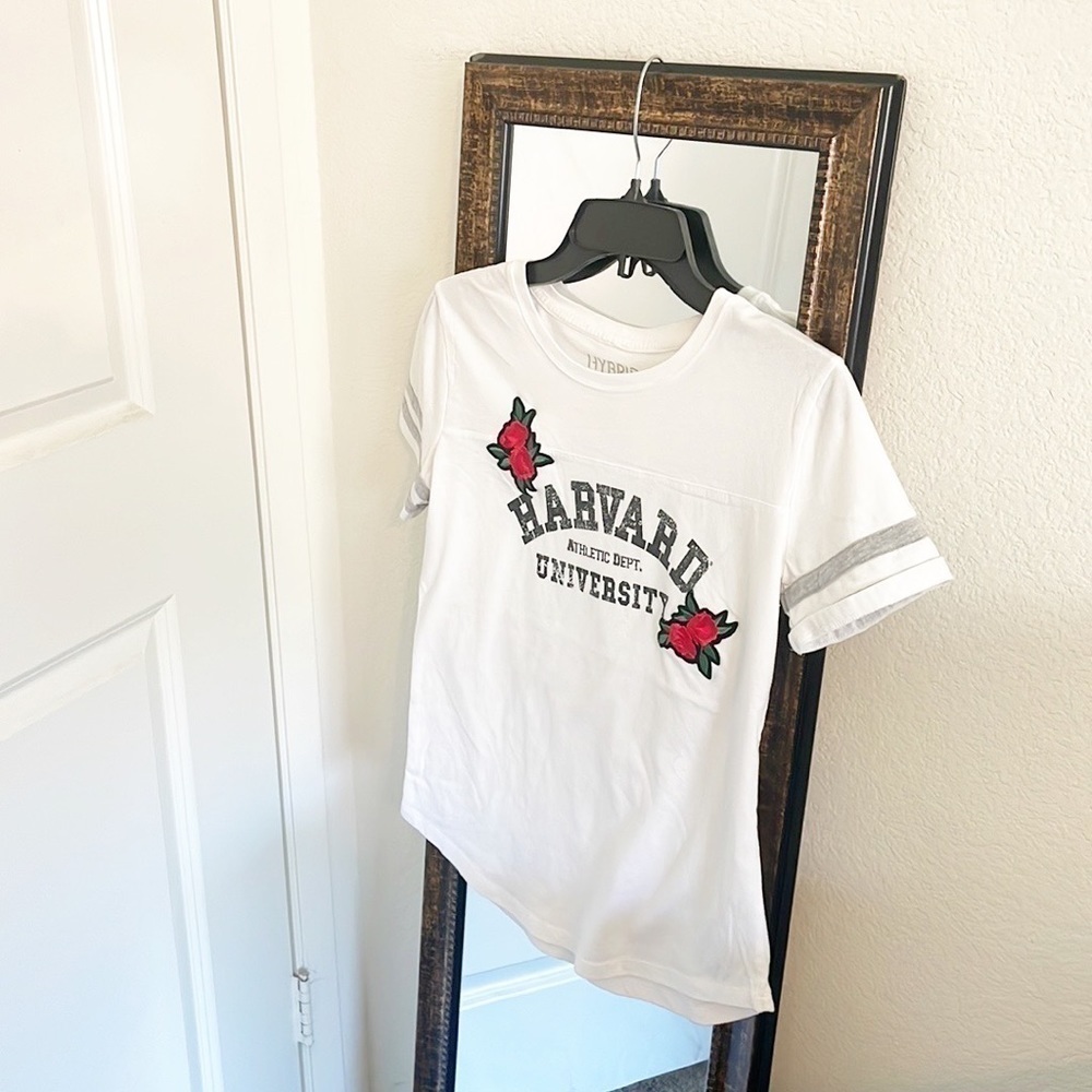 Hybrid Harvard University Short Sleeve T-Shirt